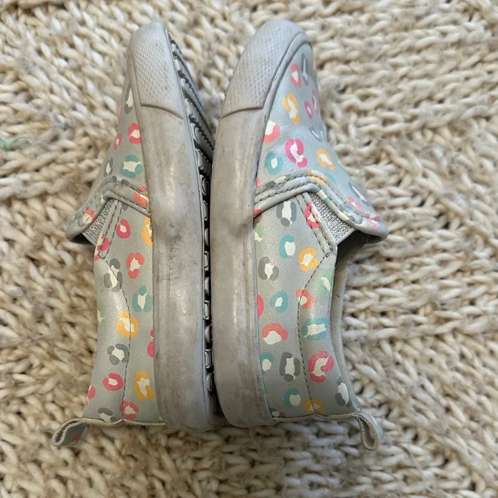 Toms euc worn